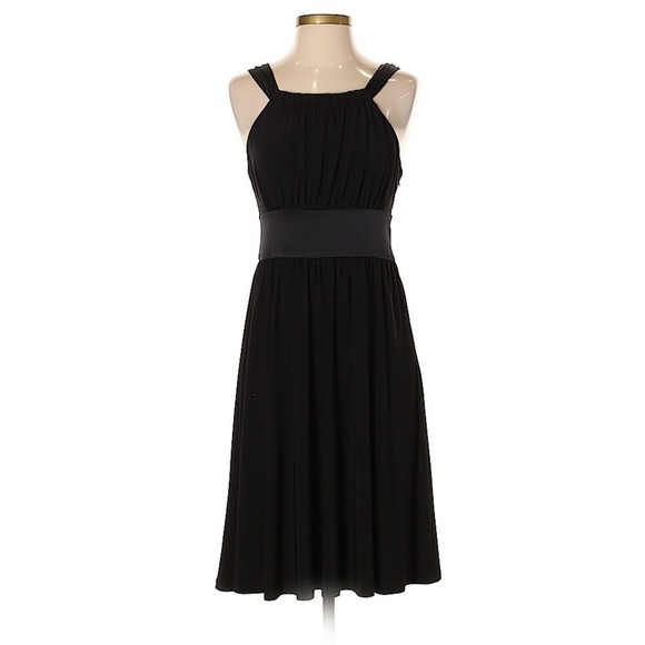Jones New York Dresses & Skirts - Jones New York
Casual Cocktail Dress Jones New York Dresses & Skirts - Jones New York
Casual Cocktail Dress